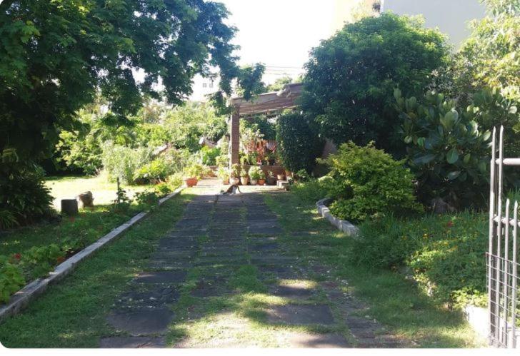 Comfy Home-Tropical Garden & 5 Min Walk To Beach タマラン エクステリア 写真