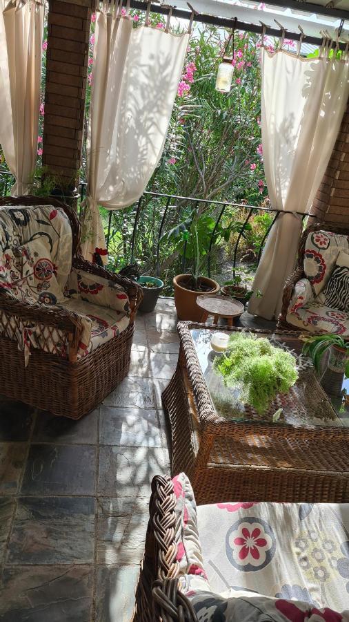 Comfy Home-Tropical Garden & 5 Min Walk To Beach タマラン エクステリア 写真